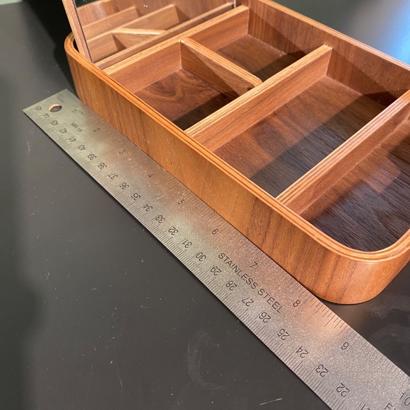 EQ3 minimalist jewelry box - Picture 3 of 6